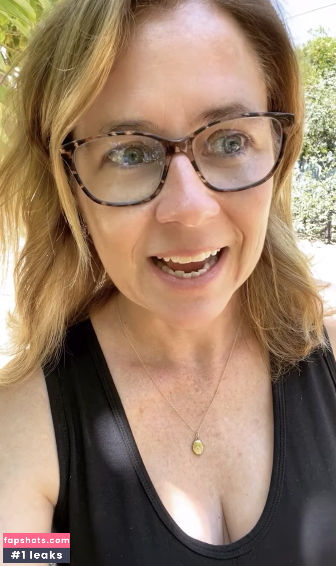 Jenna Fischer gallery photo #16