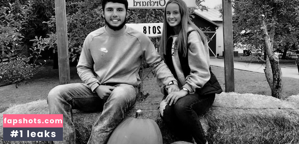 Jenna Hayworth gallery photo #15