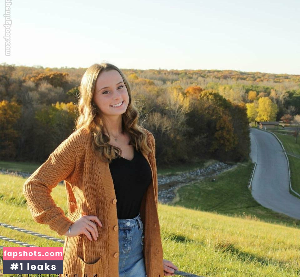 Jenna Hayworth gallery photo #22