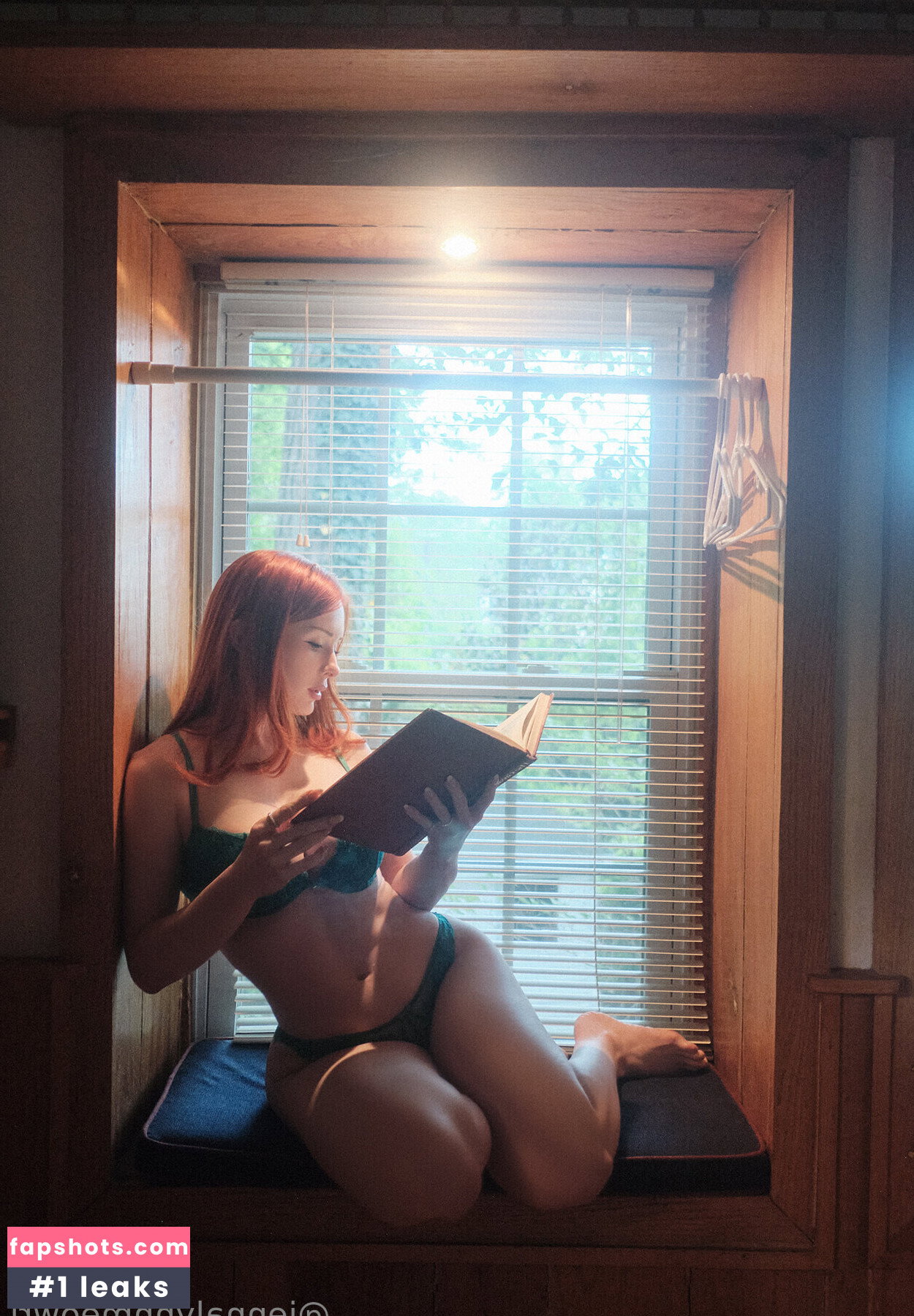 Jenna Lynn Meowri gallery photo #1936