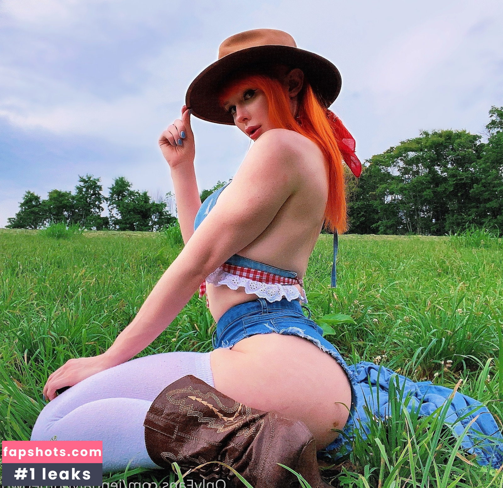 Jenna Lynn Meowri gallery photo #3404