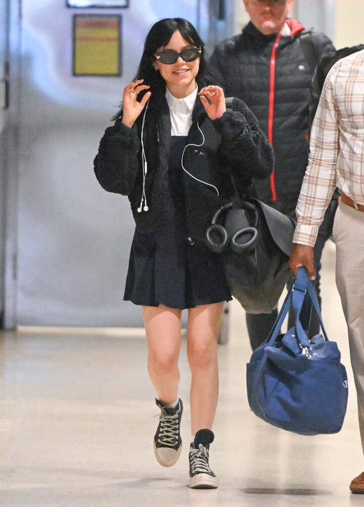 jenna-ortega-1 Nahé úniky fotek pouze od fanoušků #1192 - Fapshots