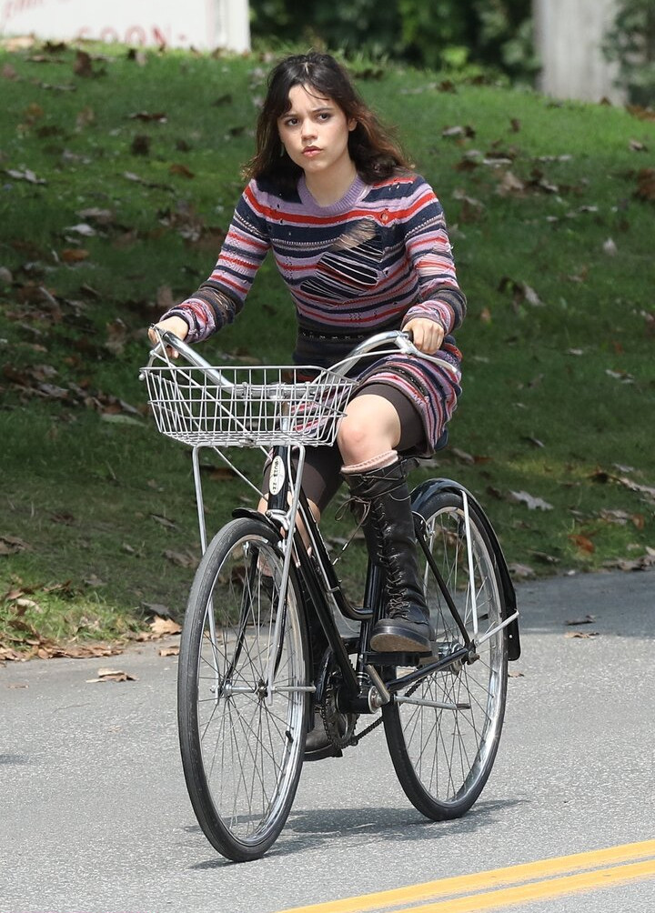 jenna-ortega-1 Nahé úniky fotek pouze od fanoušků #1307 - Fapshots