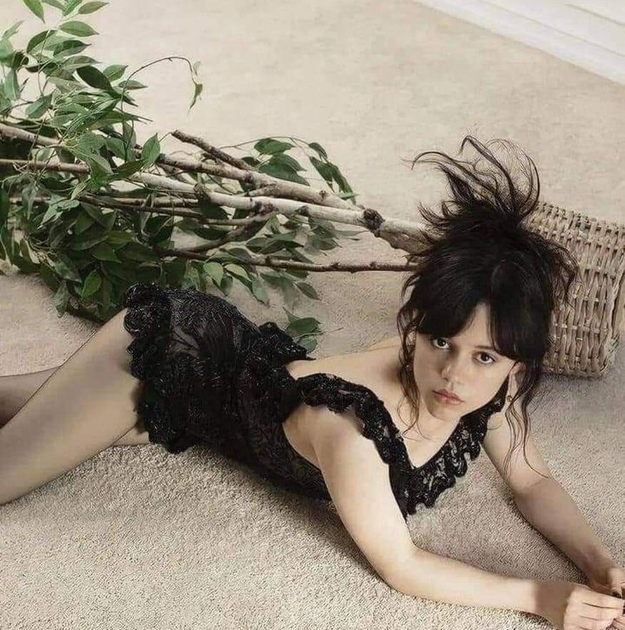 jenna-ortega-1 Nahé úniky fotek pouze od fanoušků #1353 - Fapshots