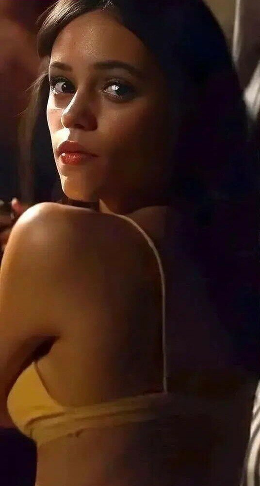 jenna-ortega-1 Nahé úniky fotek pouze od fanoušků #1599 - Fapshots