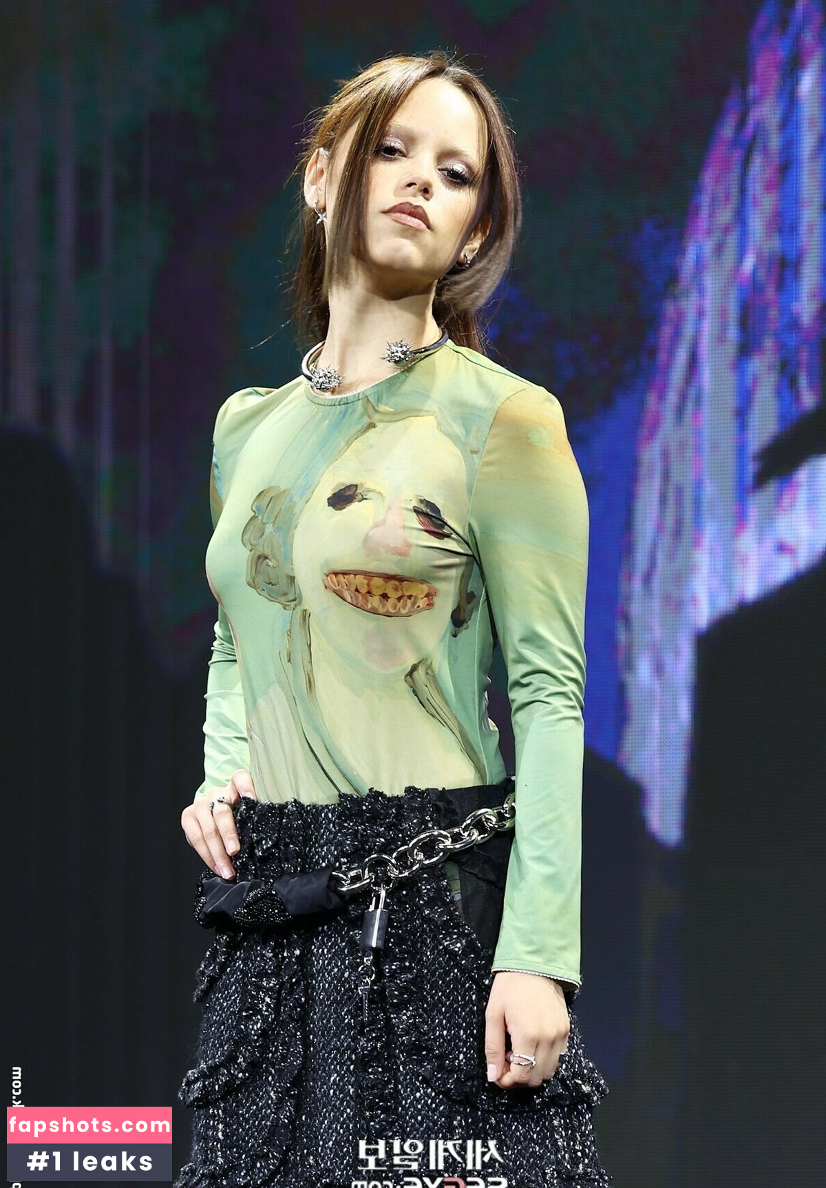 Jenna Ortega gallery photo #210