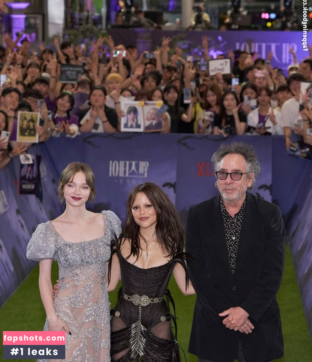 Jenna Ortega gallery photo #235