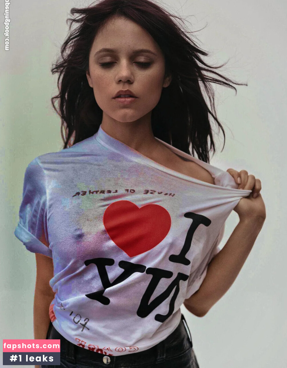 Jenna Ortega gallery photo #331