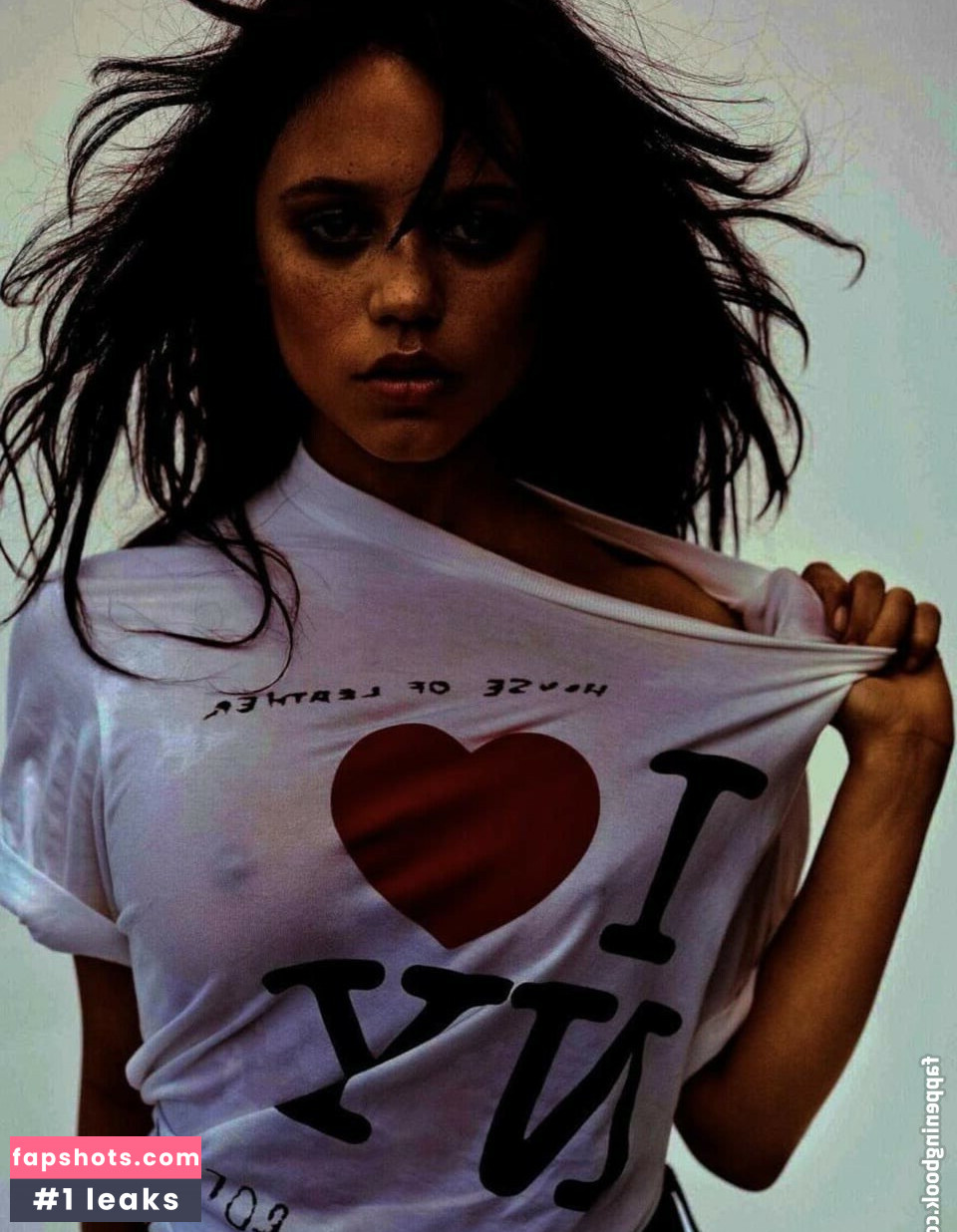 Jenna Ortega gallery photo #333