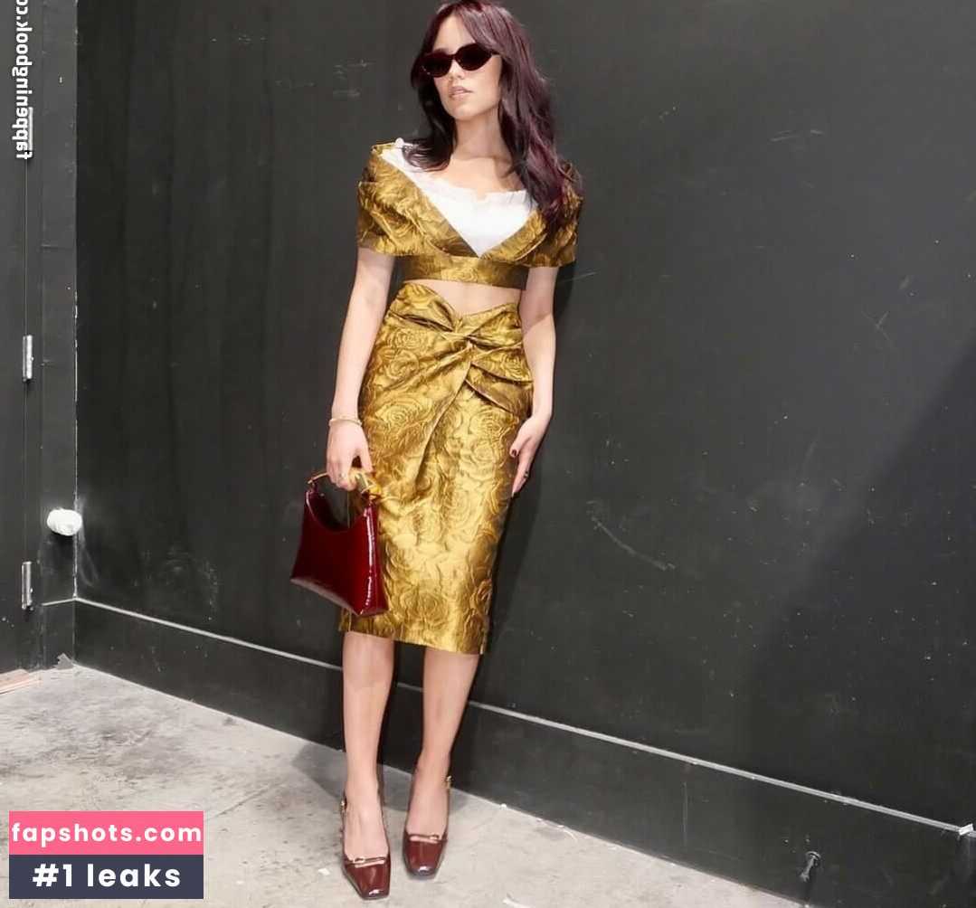 Jenna Ortega gallery photo #338