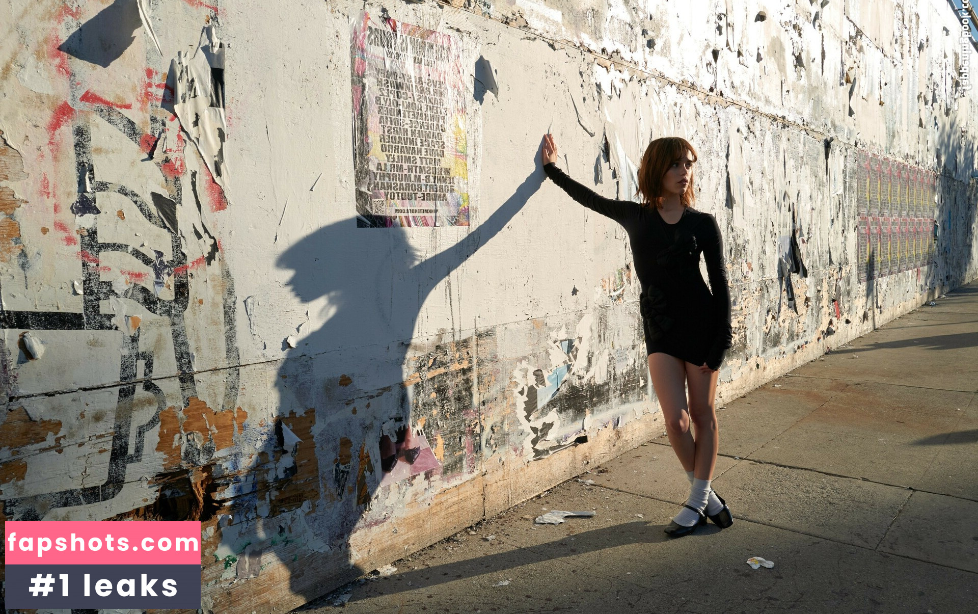 Jenna Ortega gallery photo #394