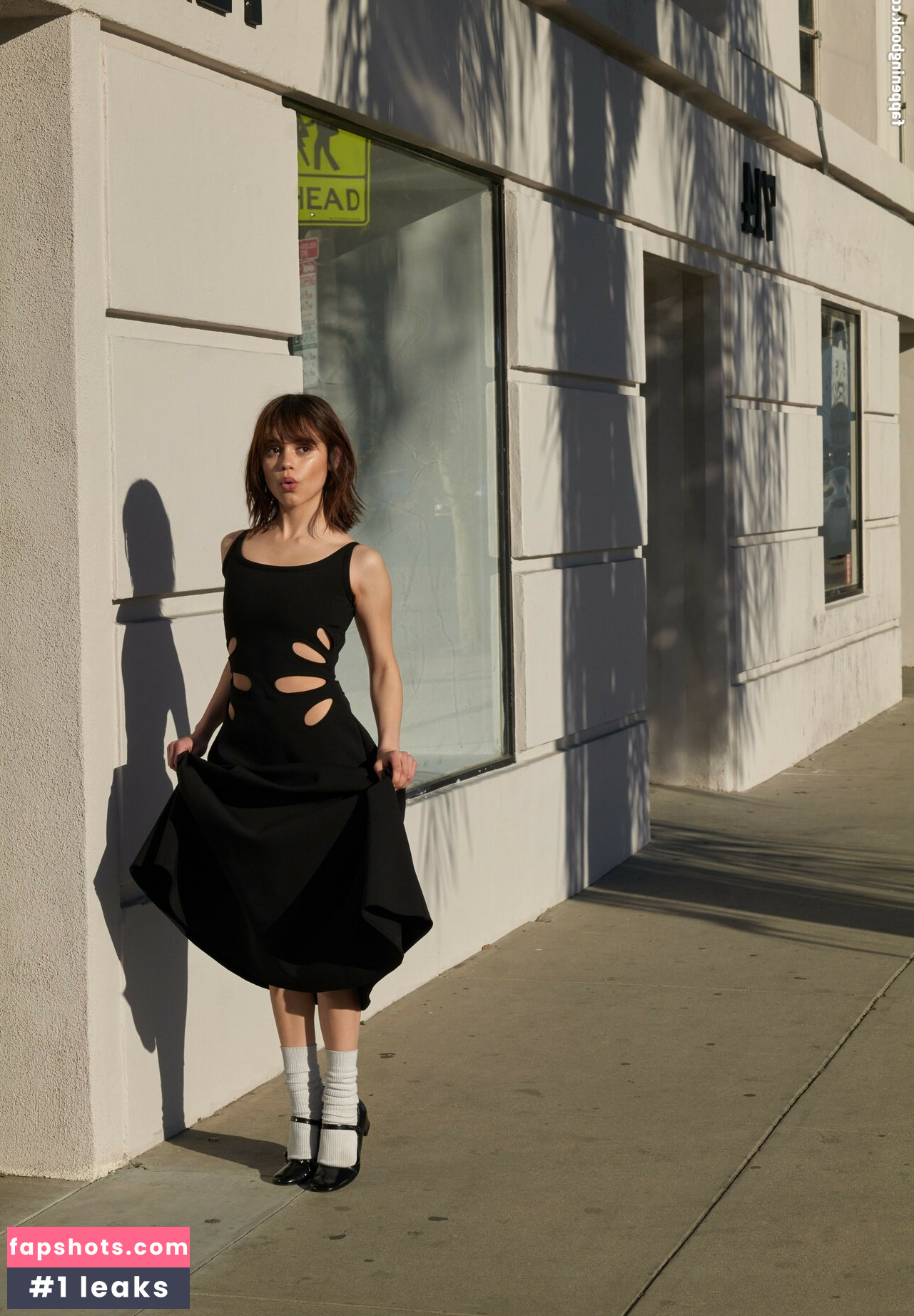 Jenna Ortega gallery photo #399