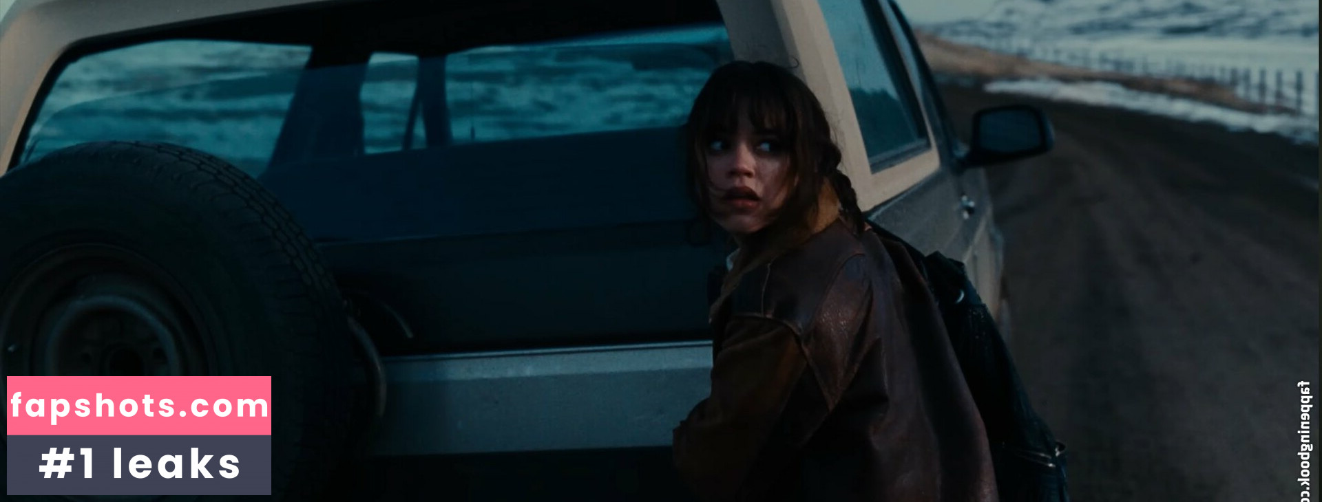 Jenna Ortega gallery photo #409