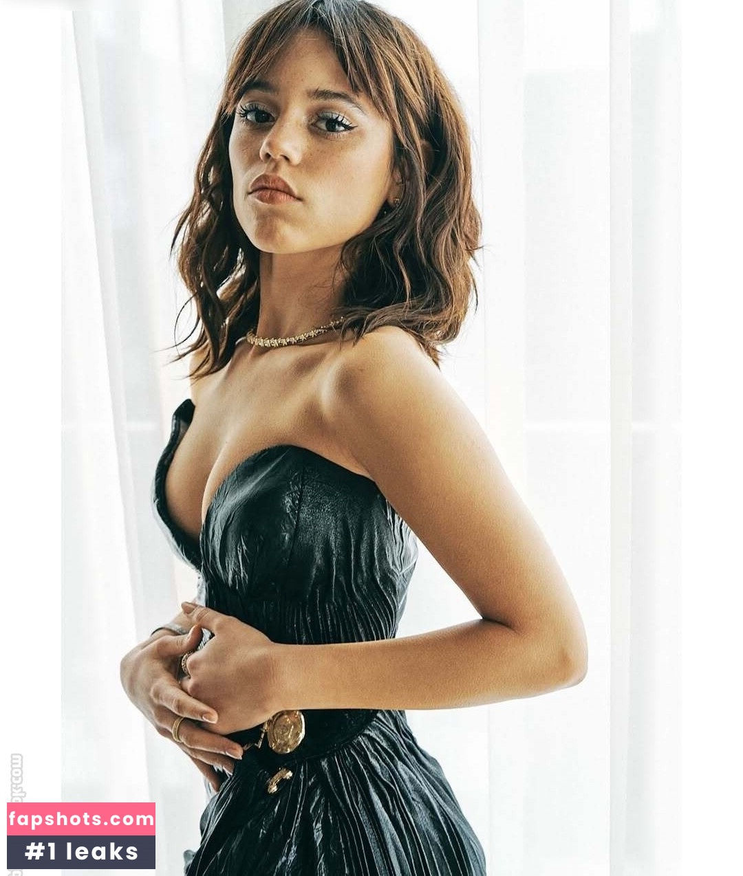 Jenna Ortega gallery photo #437
