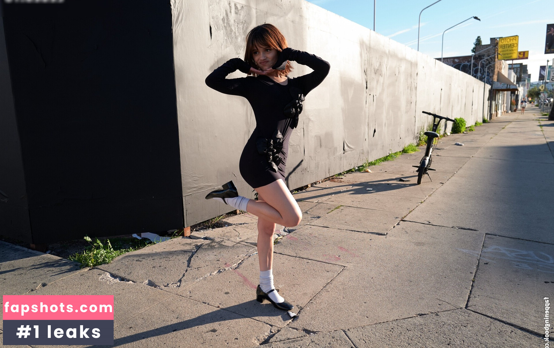 Jenna Ortega gallery photo #457