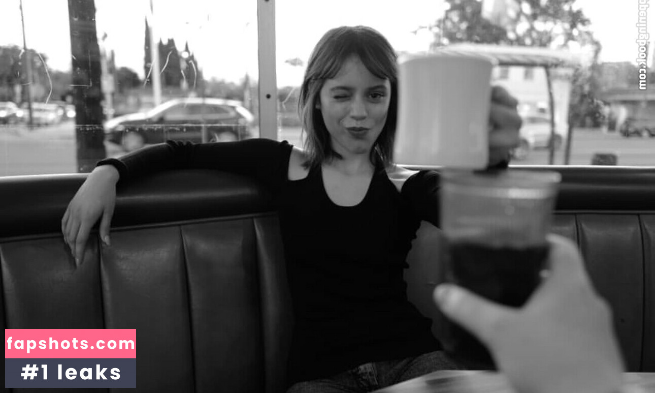 Jenna Ortega gallery photo #459