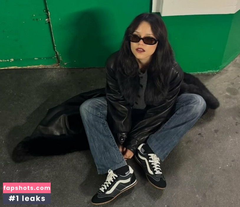 Jenna Ortega gallery photo #70