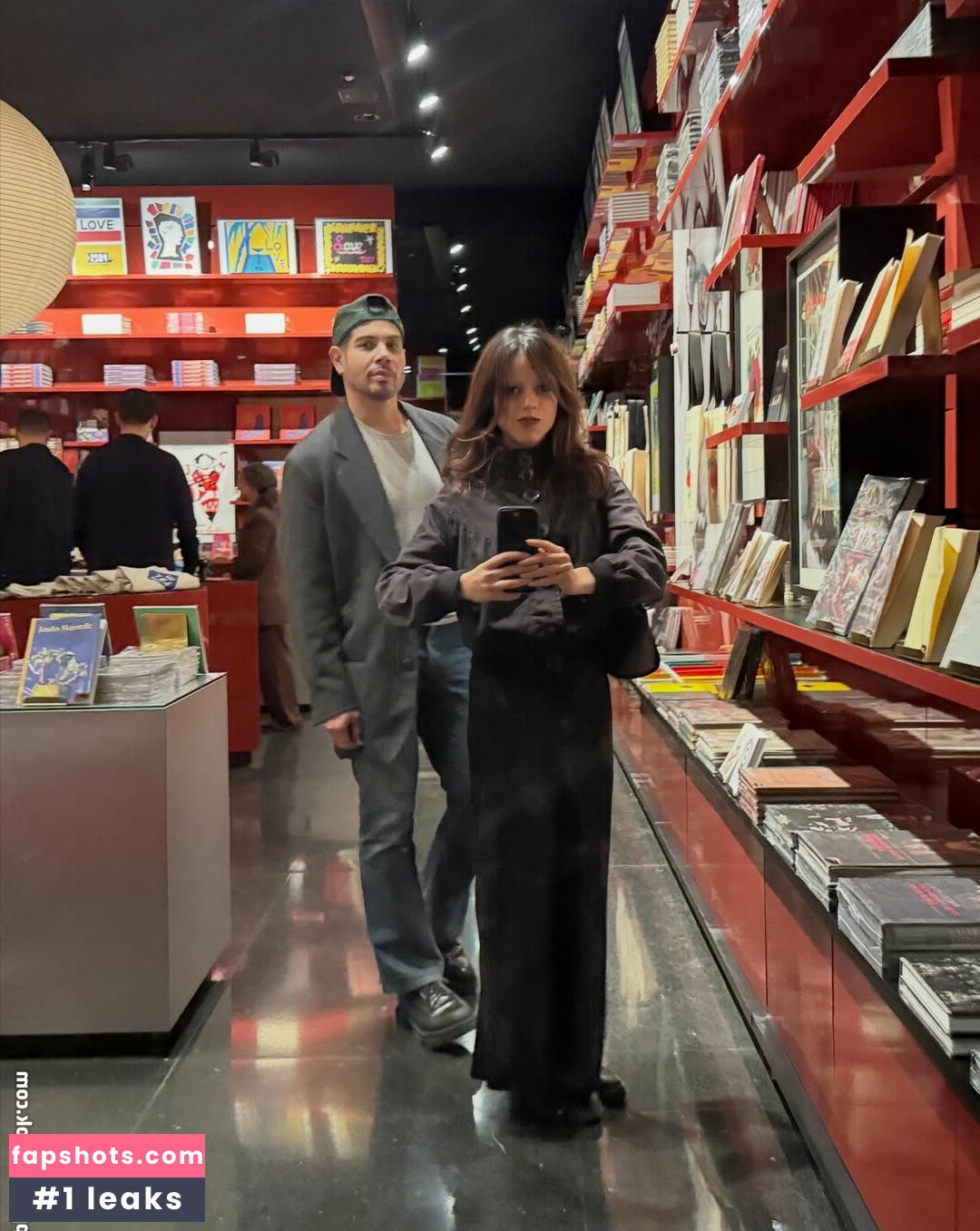 Jenna Ortega gallery photo #71