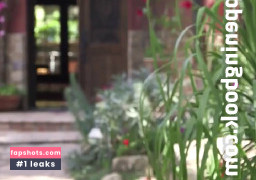 Jenna Reid gallery photo #22