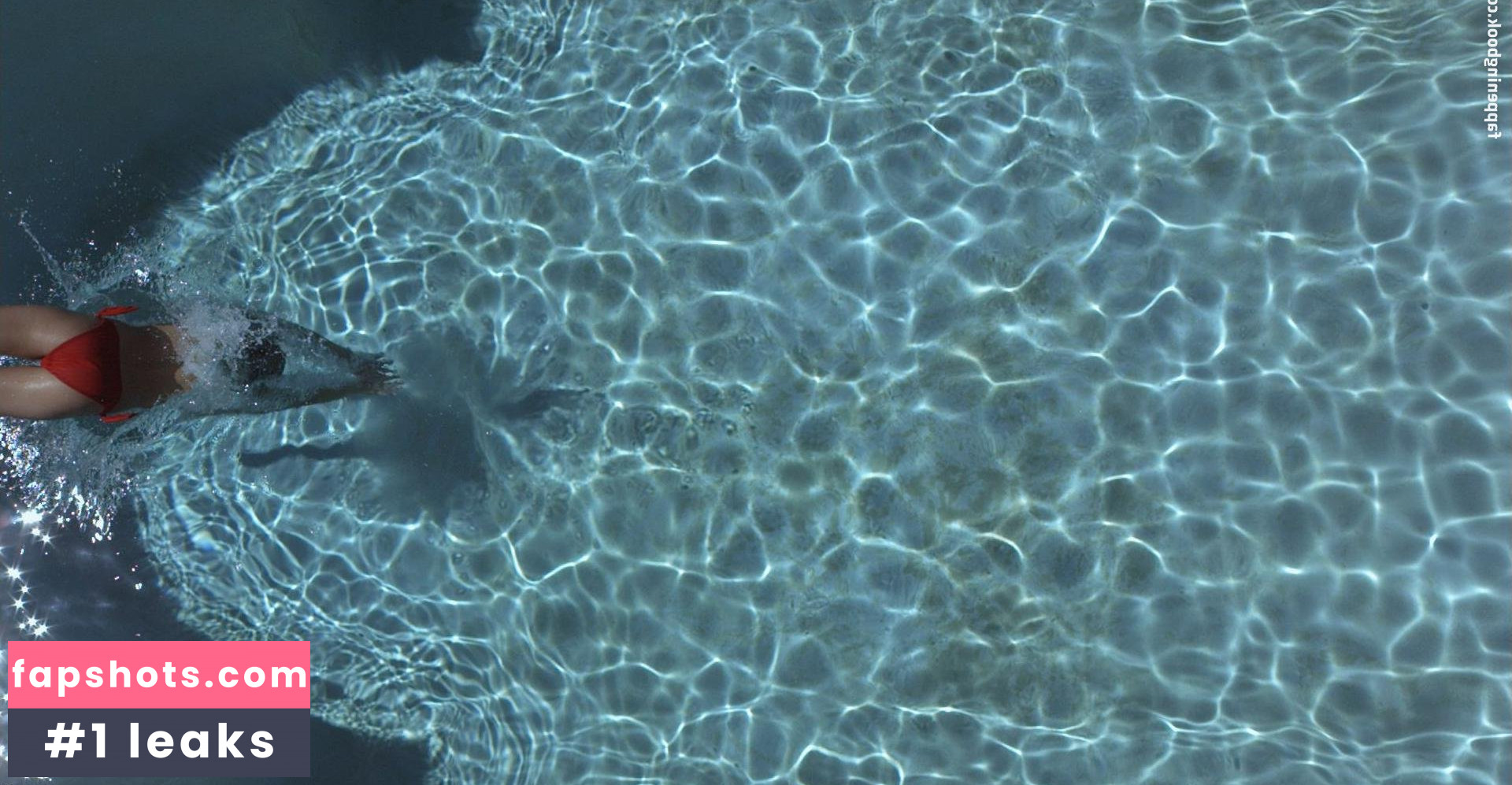 Jenna Saras gallery photo #10