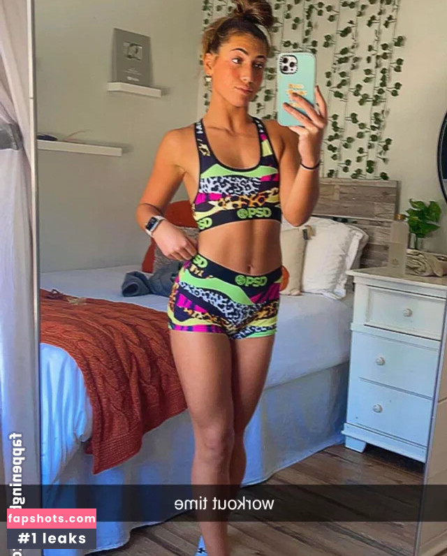 Jenna Sinatra gallery photo #55