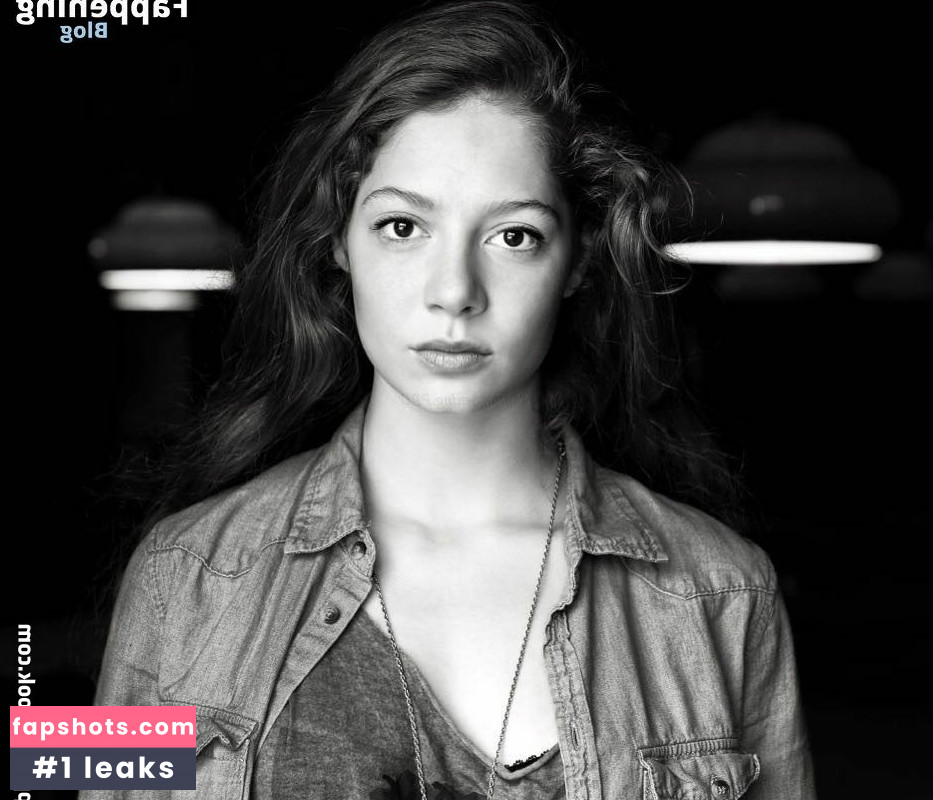 Jenna Thiam Nude Leaks OnlyFans Photos #20 - LeakJerk