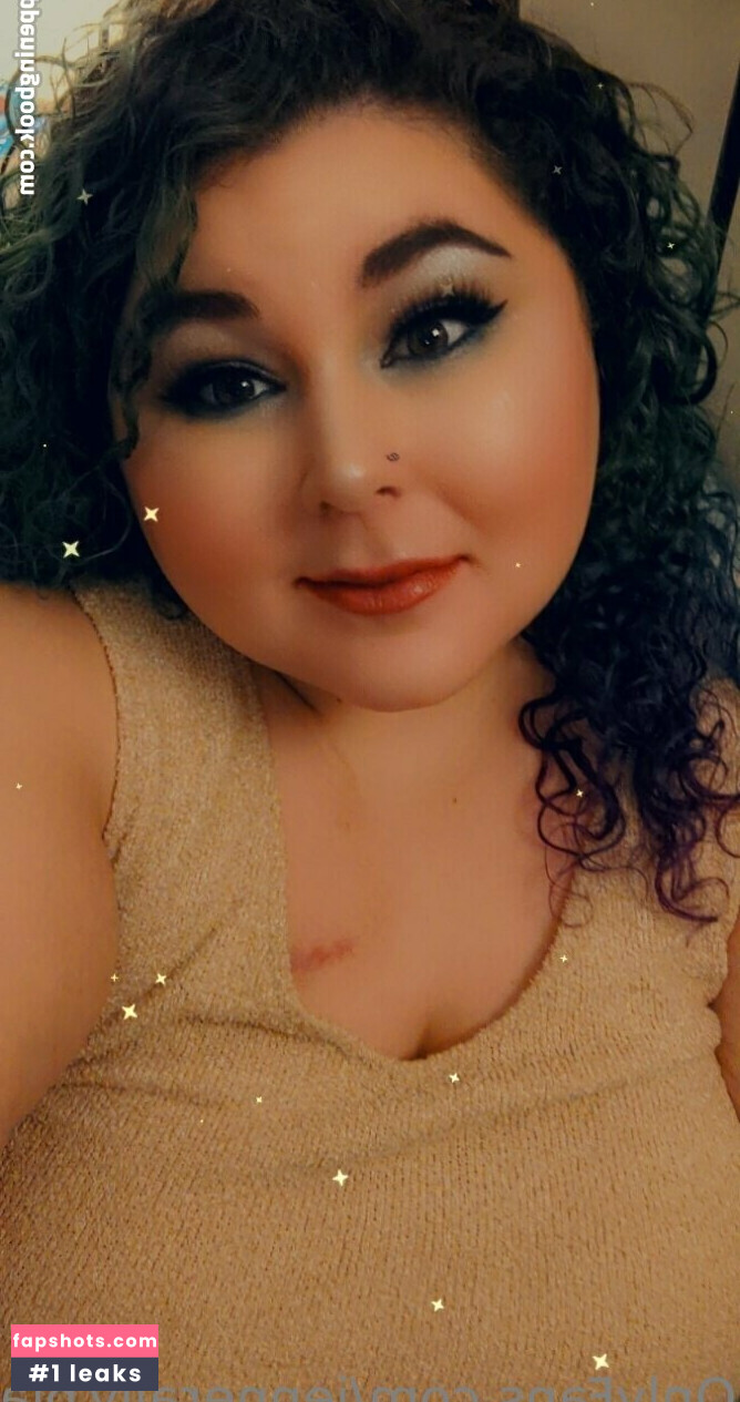 jennerally.playful gallery photo #3