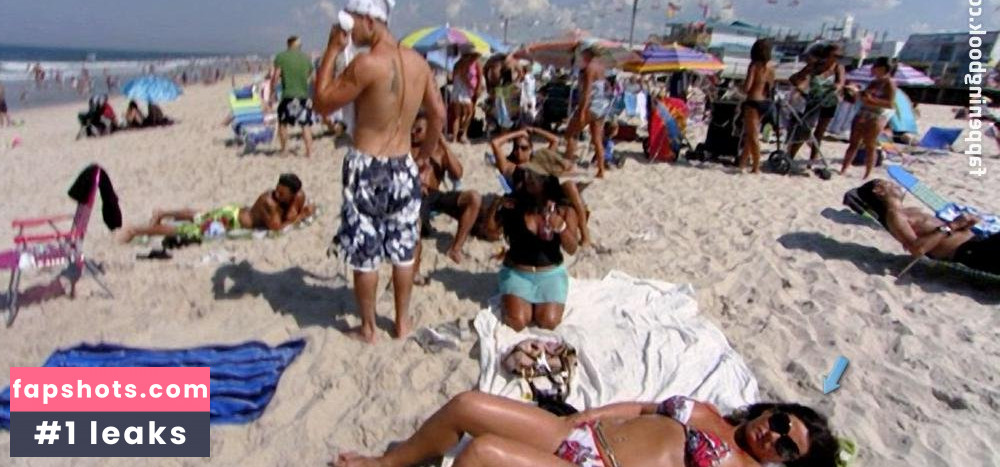 Jenni 'Jwoww' Farley gallery photo #15