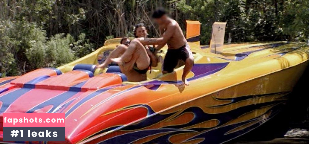 Jenni 'Jwoww' Farley gallery photo #29