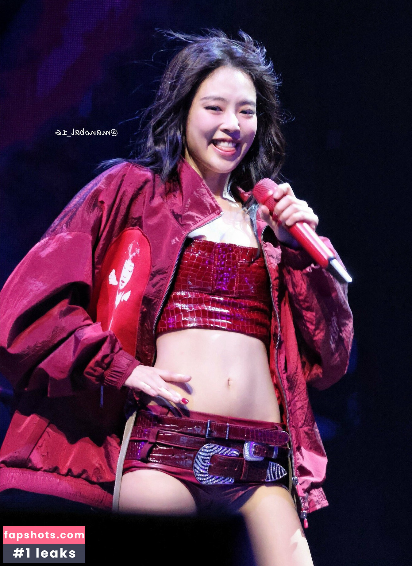 Jennie | BLΛƆKPIИK gallery photo #149