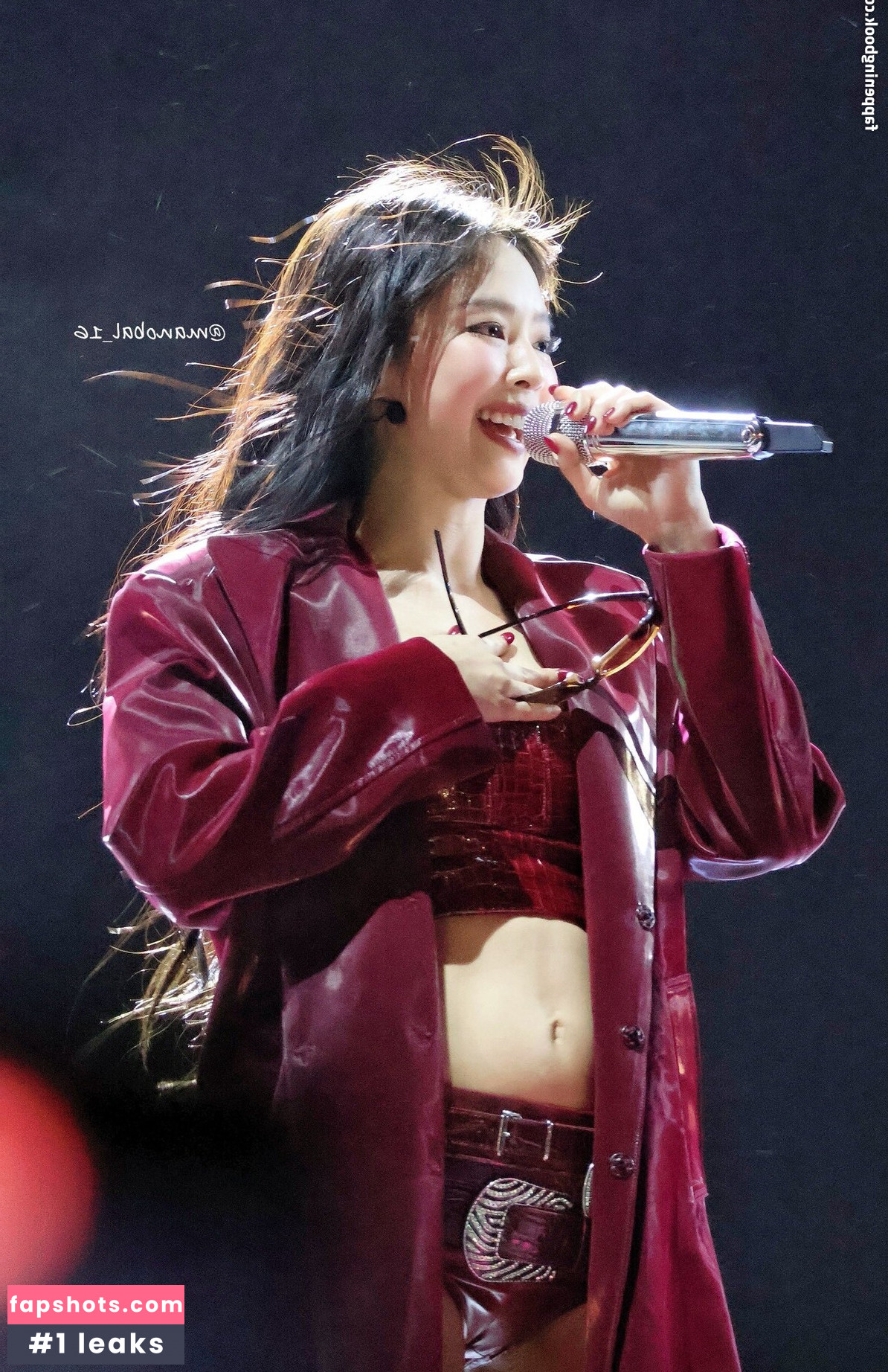 Jennie | BLΛƆKPIИK gallery photo #160