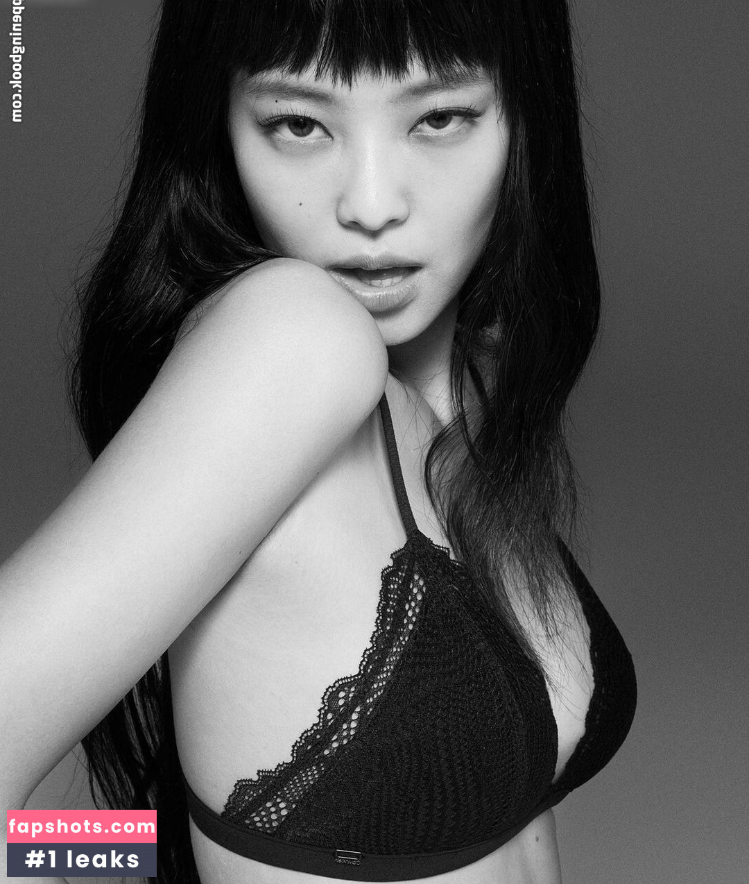 Jennie Kim gallery photo #19