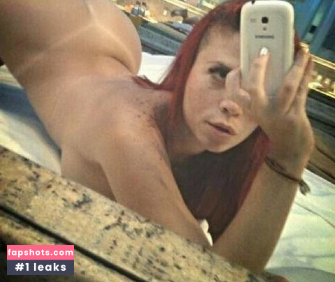 Jennifer Aboul gallery photo #11