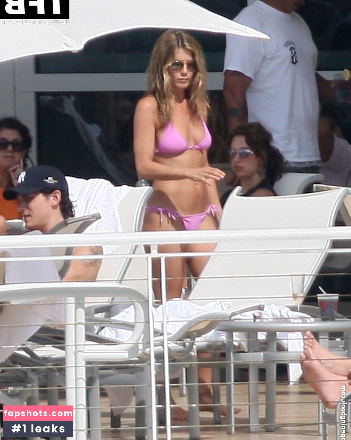 Jennifer Aniston Filtración Desnuda OnlyFans Foto #360 - Fapshots