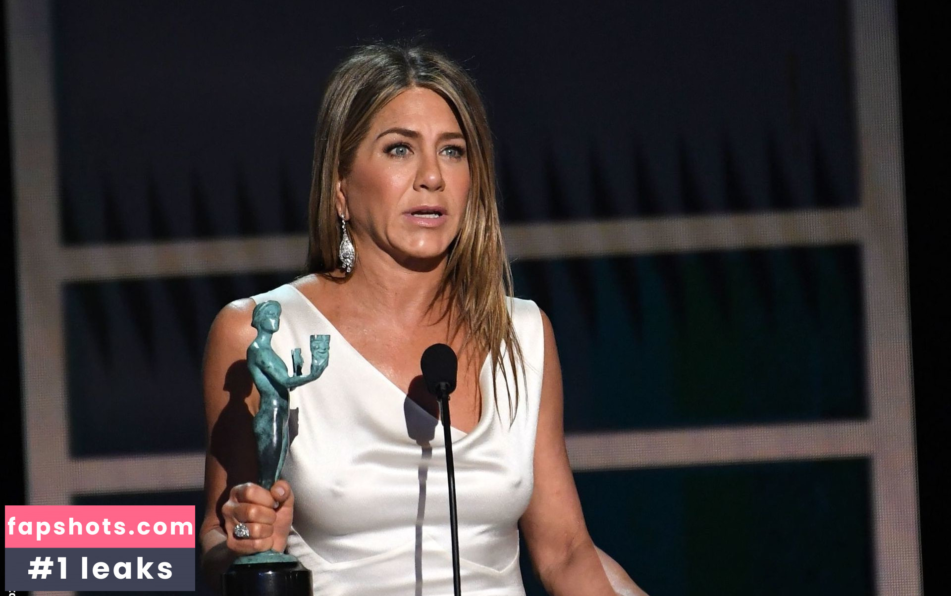 Jennifer Aniston Filtración Desnuda OnlyFans Foto #520 - Fapshots