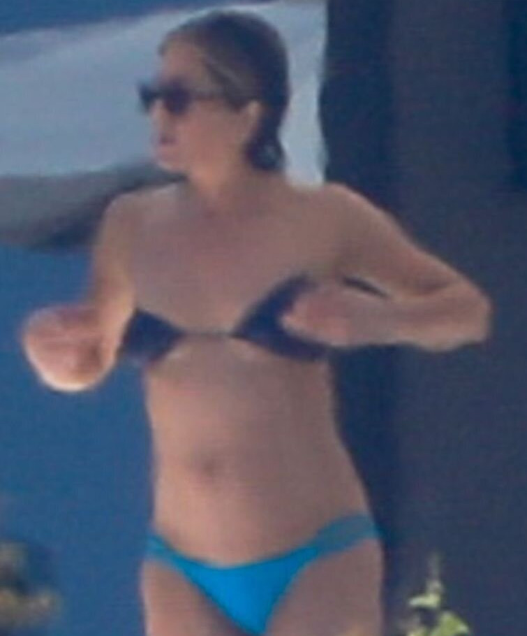 jennifer-aniston Nude Leaks OnlyFans Photos #351 - LeakJerk