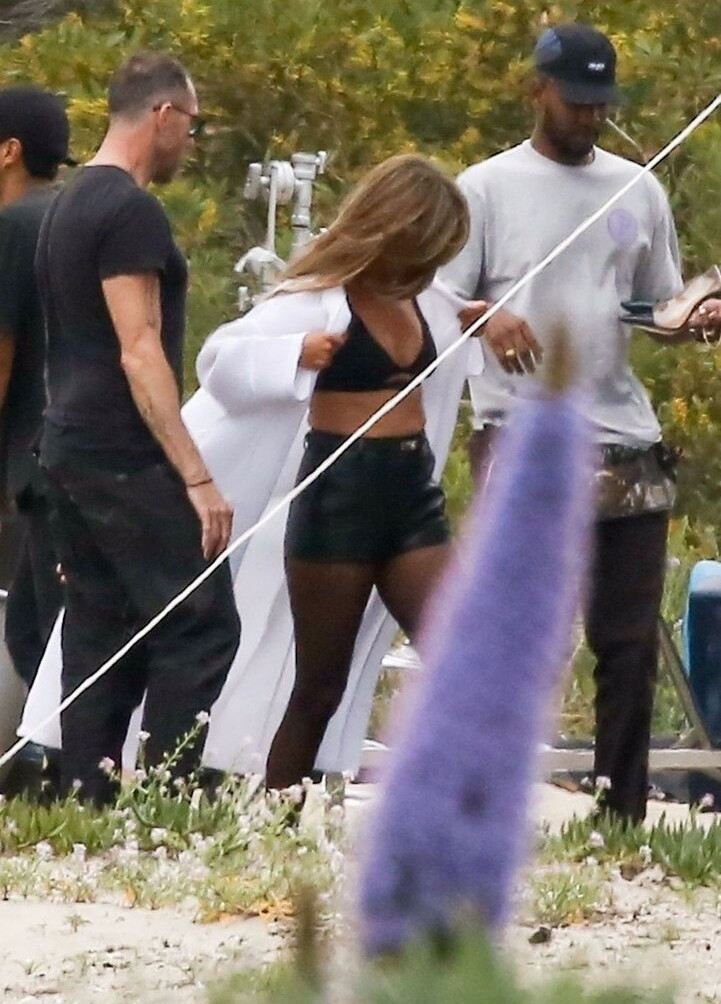 jennifer-aniston Nude Leaks OnlyFans Photos #359 - LeakJerk