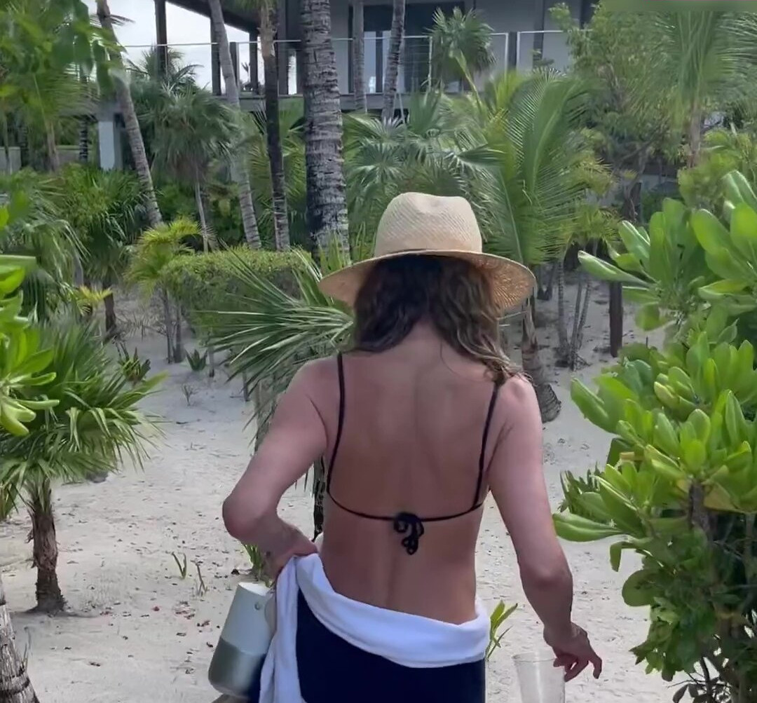 jennifer-aniston Nude Leaks OnlyFans Photos #397 - LeakJerk