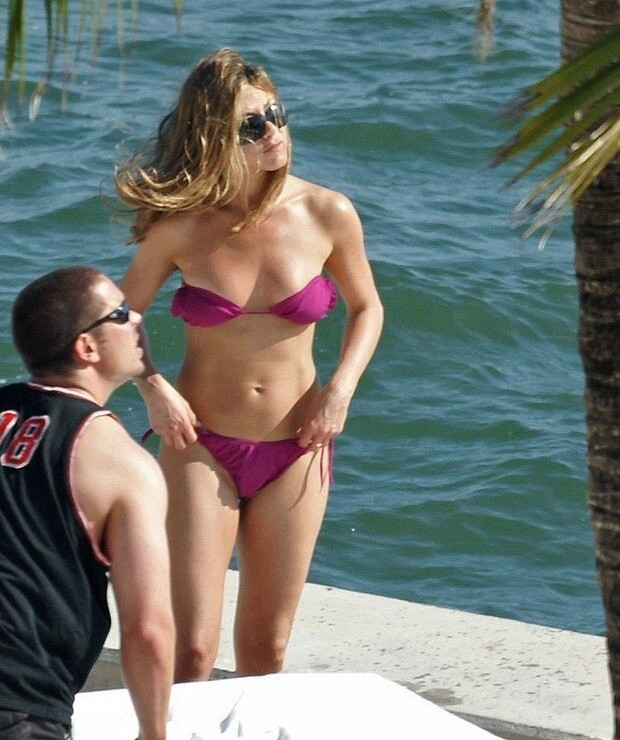 jennifer-aniston Nude Leaks OnlyFans Photos #457 - LeakJerk