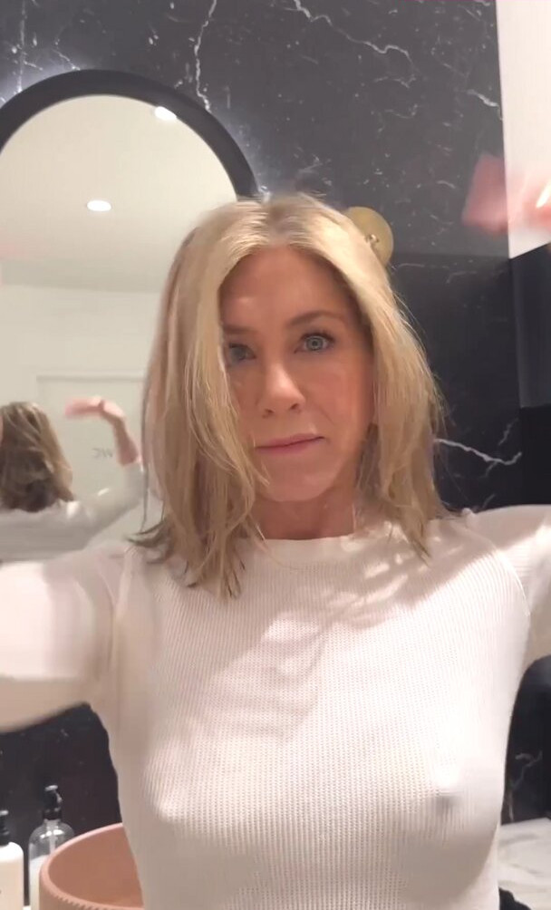 jennifer-aniston Nude Leaks OnlyFans Photos #582 - LeakJerk