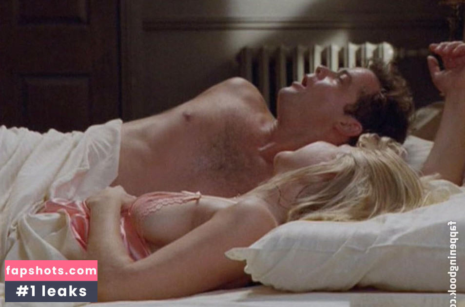 Jennifer Aspen gallery photo #6