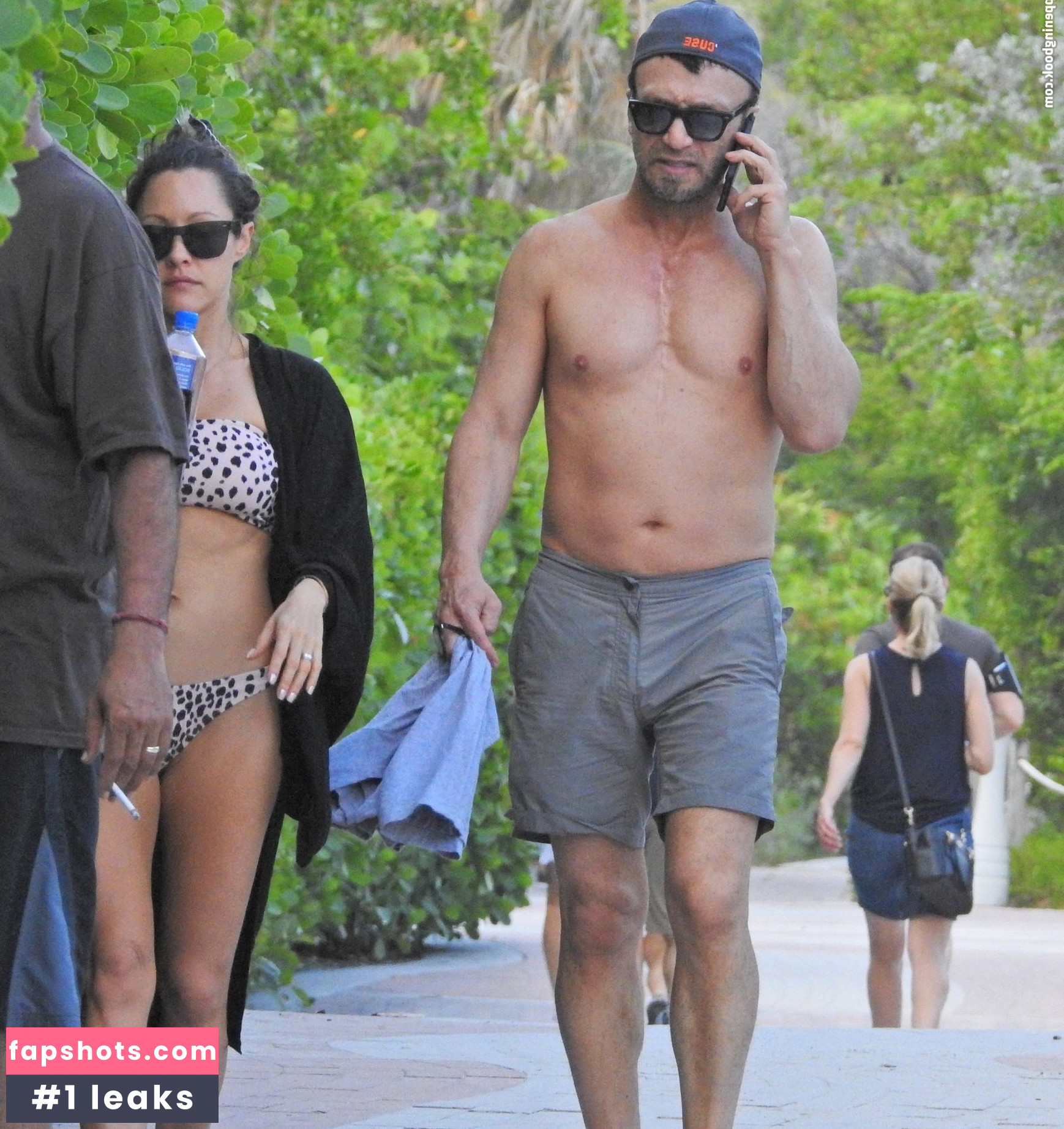 Jennifer Barnet gallery photo #24