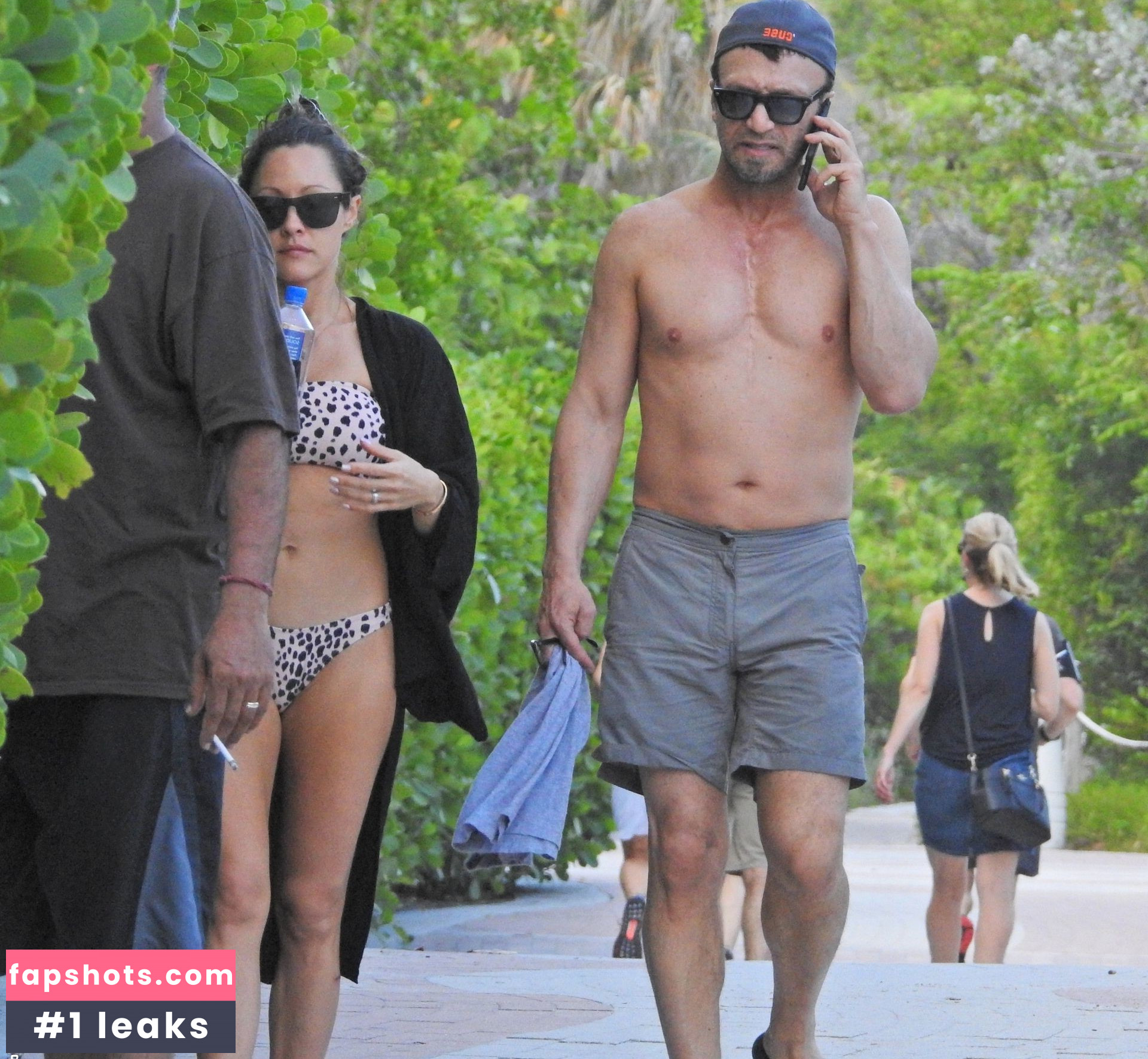 Jennifer Barnet gallery photo #26