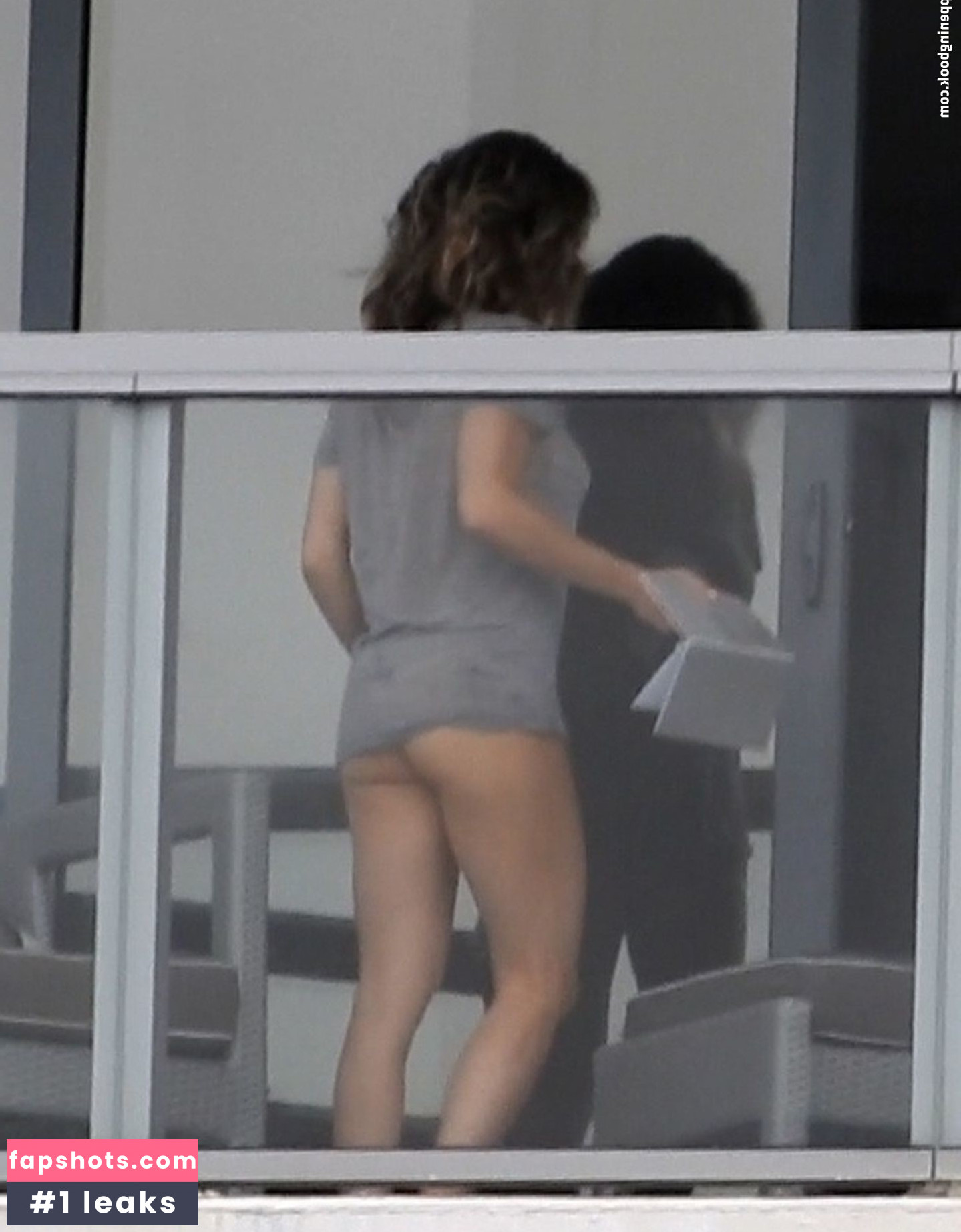 Jennifer Barnet gallery photo #5