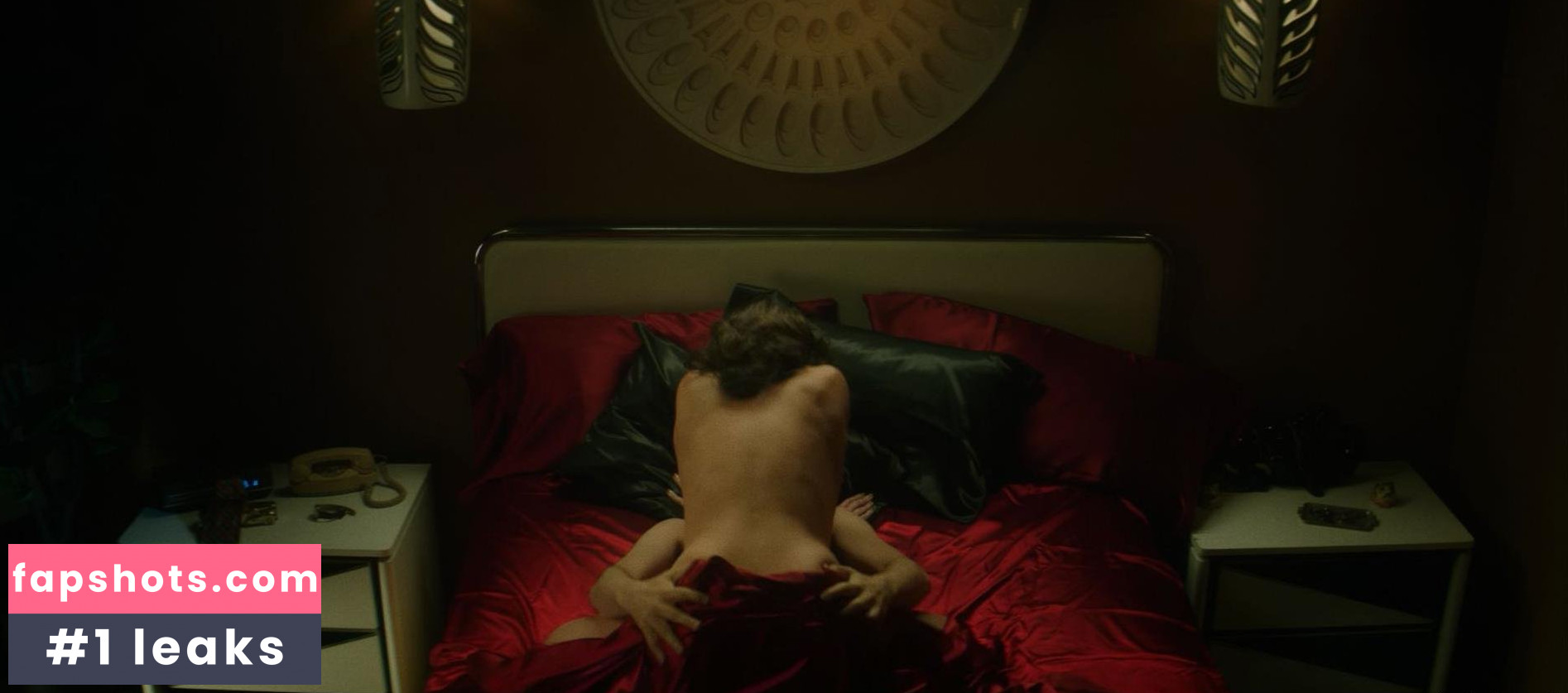 Jennifer Bartels gallery photo #4