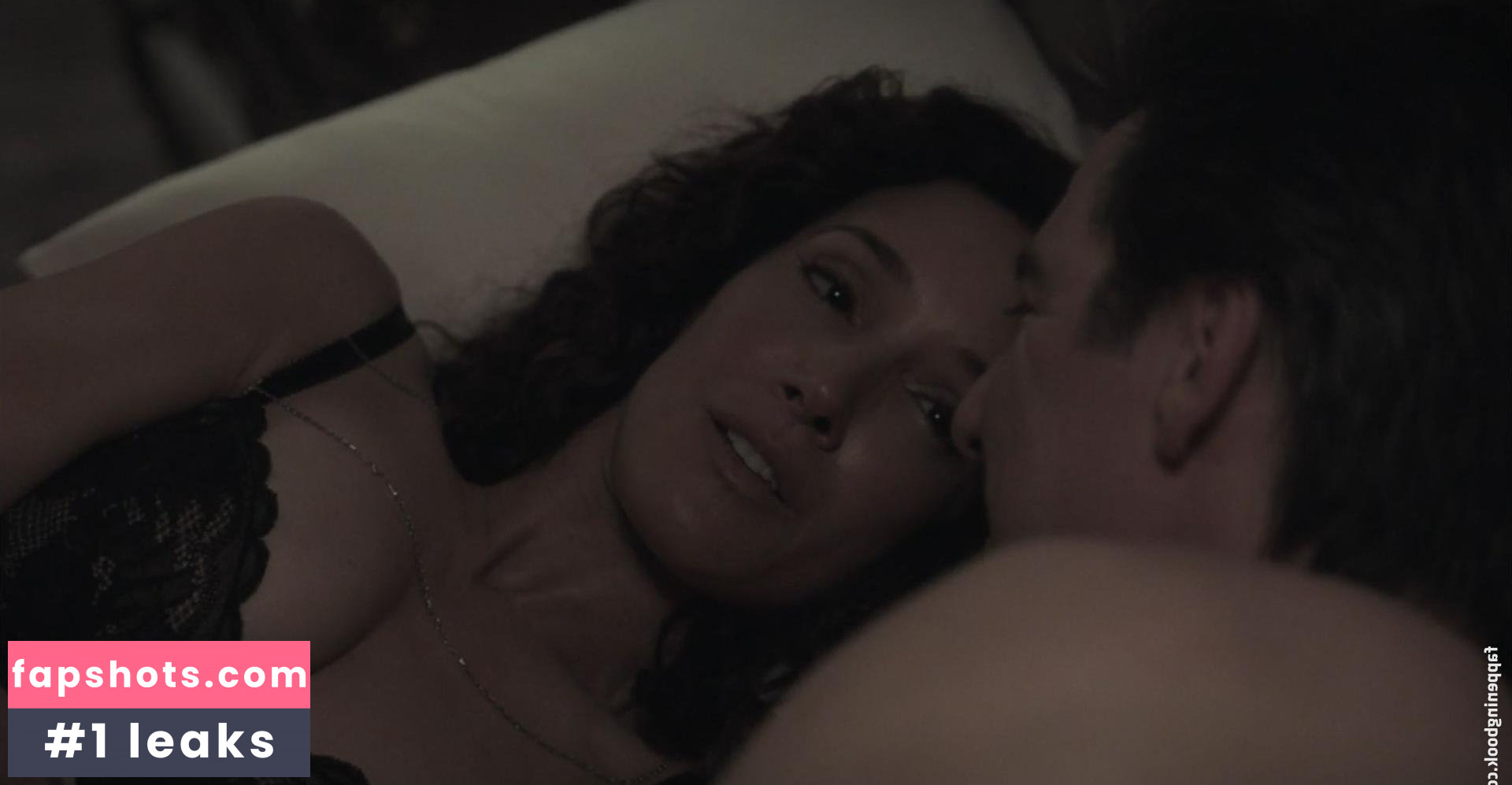 Jennifer Beals gallery photo #56