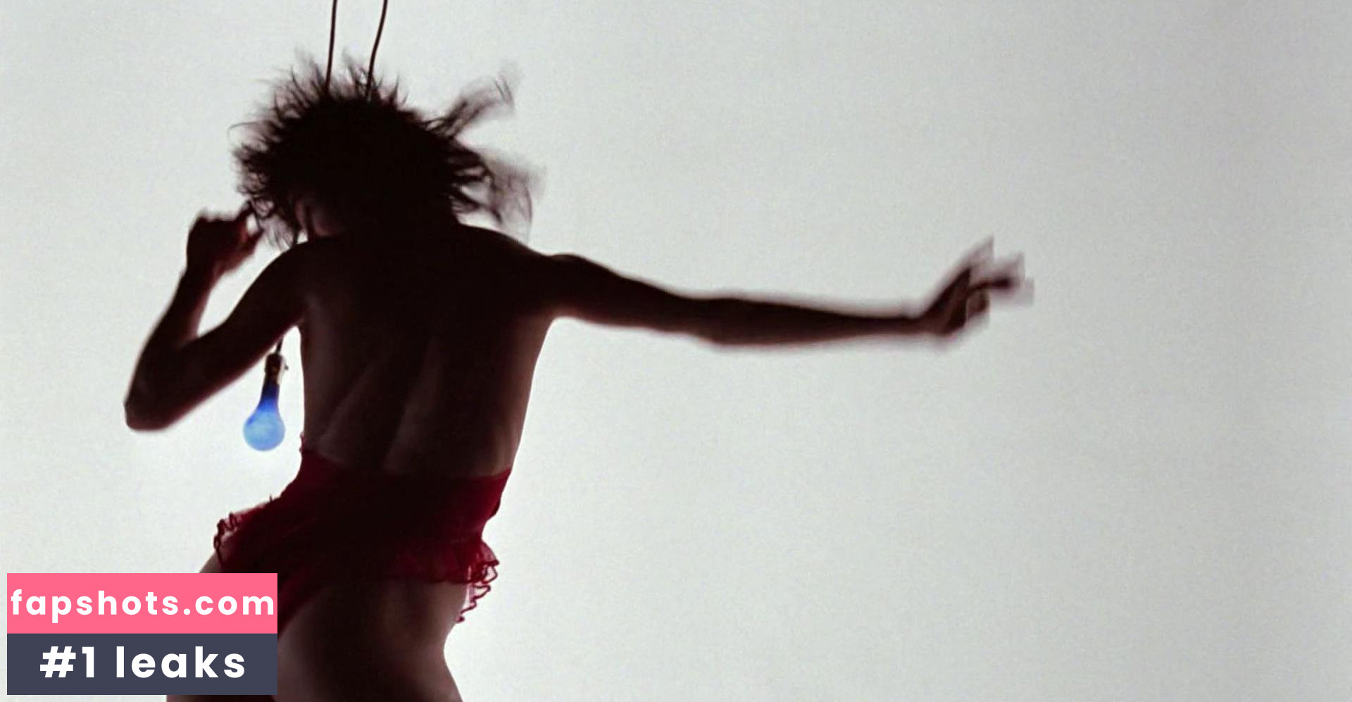 Jennifer Beals gallery photo #68