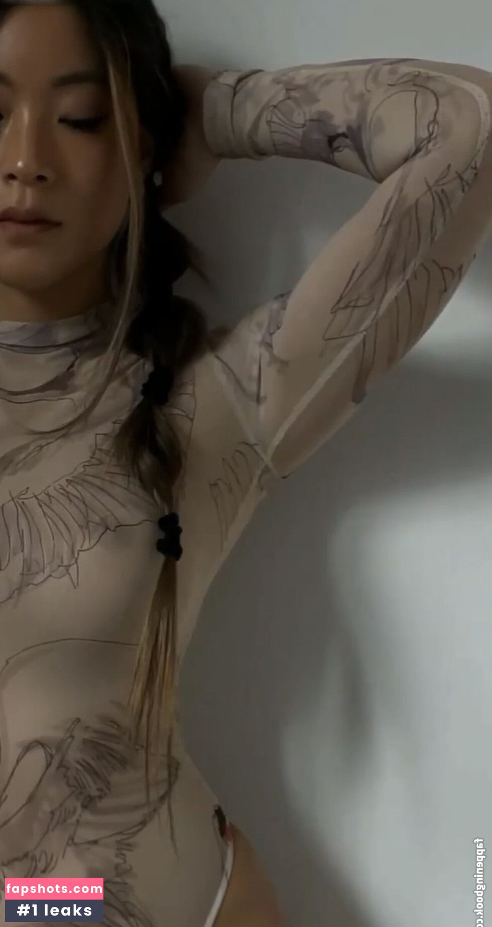 Jennifer Chong gallery photo #12