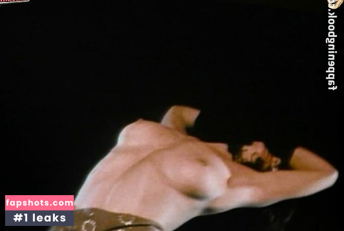 Jennifer Dale gallery photo #7