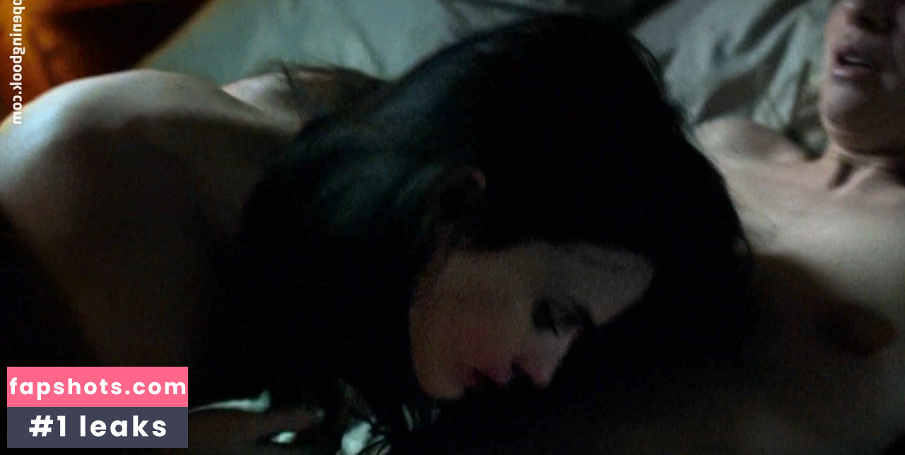 Jennifer Decker gallery photo #7